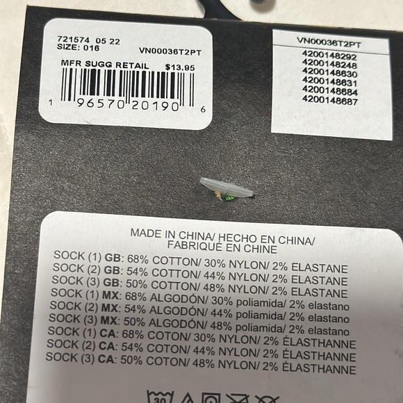 VANS WOMEN’S VARIETY PACK OF NO SHOW FLOWER TIDE CANOODLE SOCKS THREE PACK NWT - Picture 6 of 7